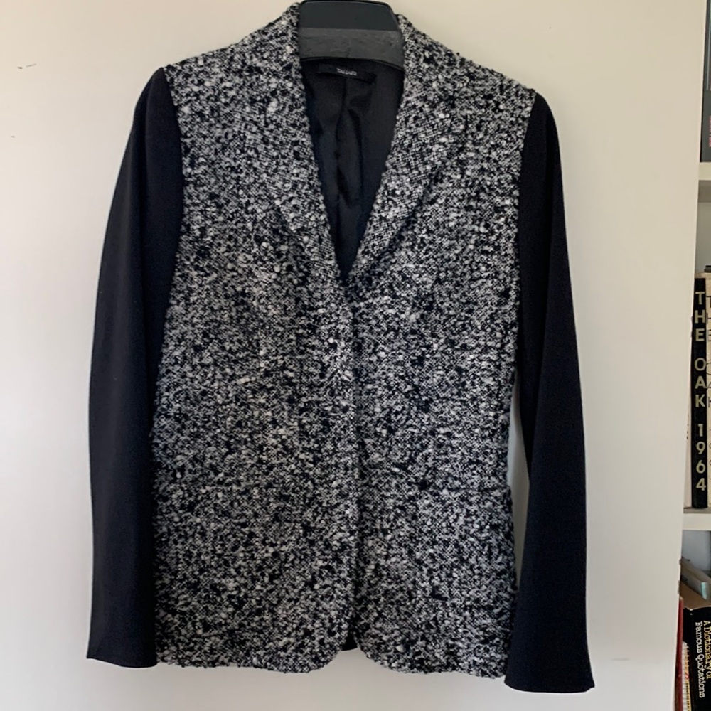 Tahari stud fastener jacket